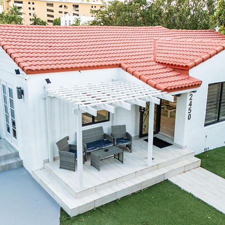 Luxury Retreat 3B ,2Ba Pool , Coral Gables Center Villa Miami Luaran gambar