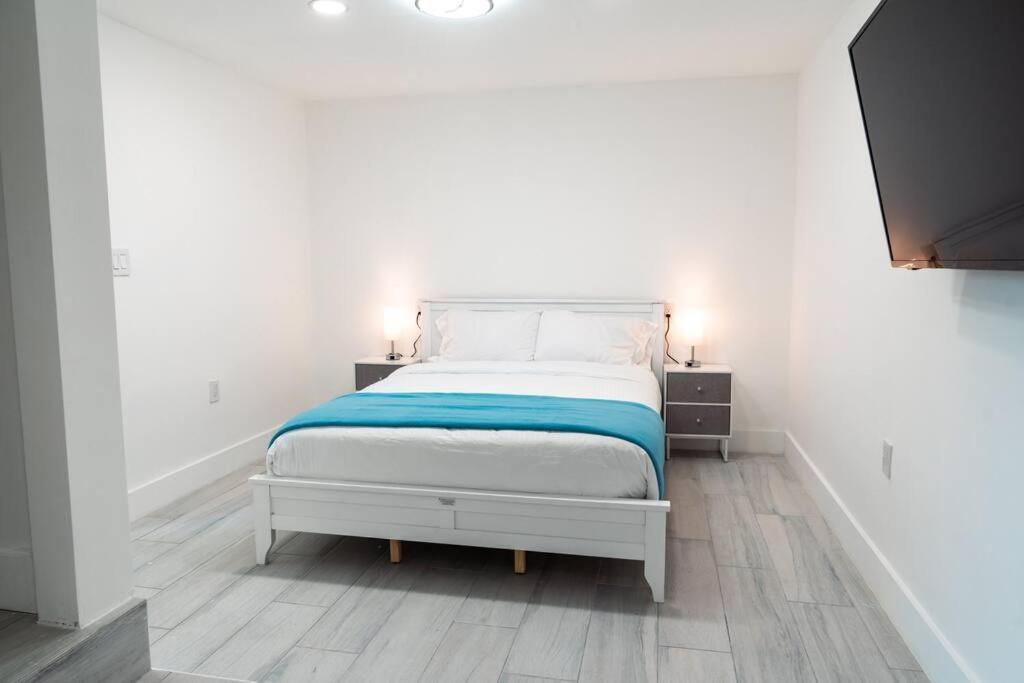 Luxury Retreat 3B ,2Ba Pool , Coral Gables Center Villa Miami Luaran gambar
